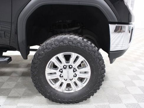 Used 2020 GMC Sierra 3500 SLT w/ SLT Convenience Package image 46