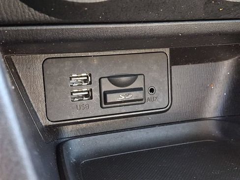 Used 2017 MAZDA MAZDA3 Sport FWD image 24