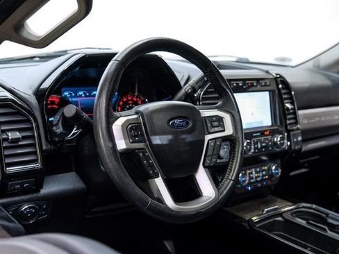 Used 2020 Ford F250 Lariat image 45