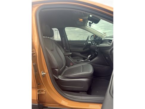 Used 2024 Buick Encore GX Sport Touring w/ Comfort Package AWD/4WD image 15