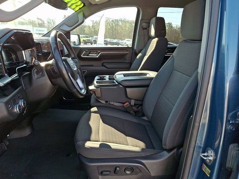 Certified 2024 GMC Sierra 1500 SLE image 13