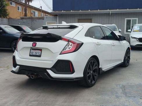 Used 2018 Honda Civic Sport Touring image 3