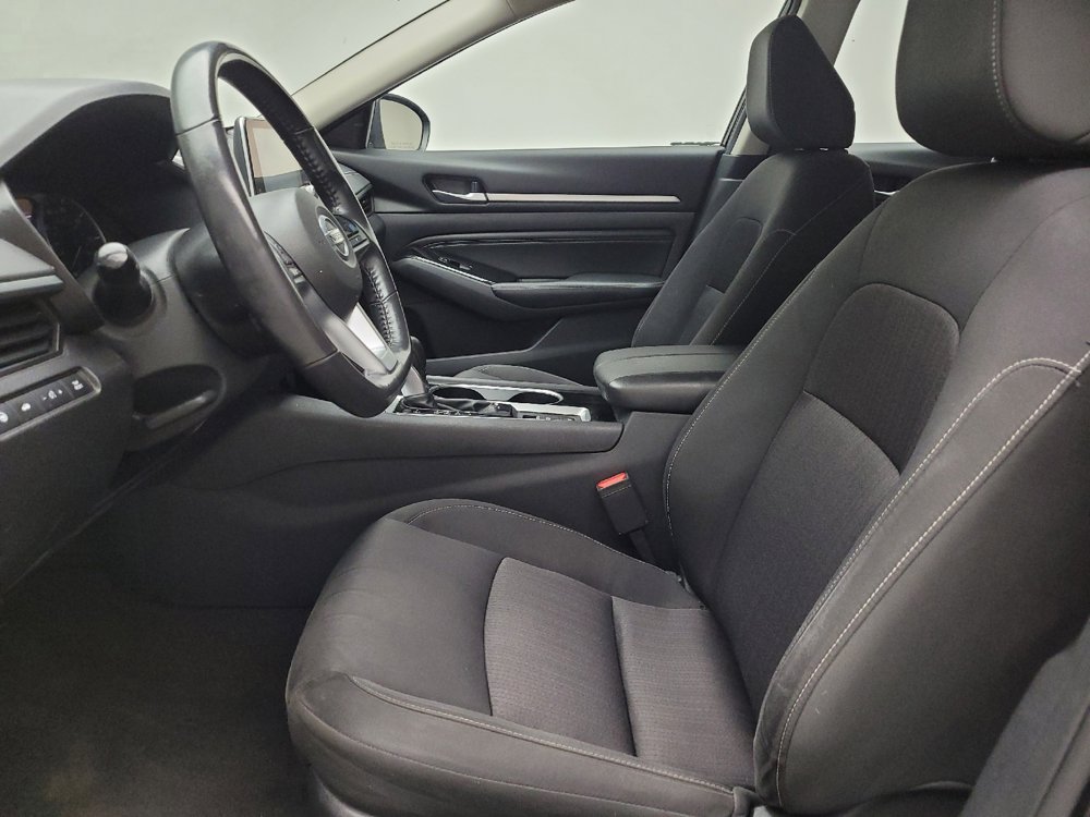 Used 2022 Nissan Altima 2.5 SV w/ SV Premium Package FWD image 17