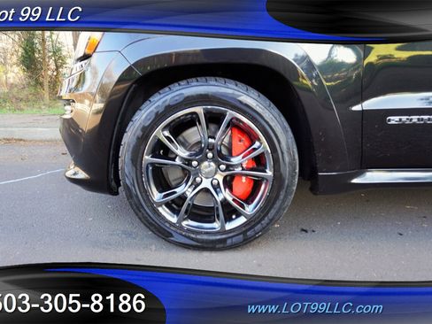 Used 2014 Jeep Grand Cherokee SRT image 3