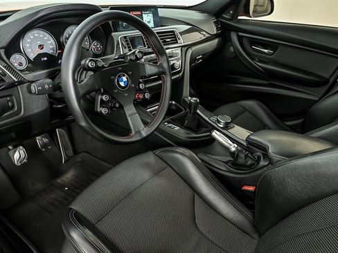 Used 2016 BMW M3 RWD image 15