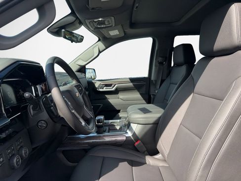 New 2026 Chevrolet Silverado 1500 LTZ w/ LTZ Premium Package image 11