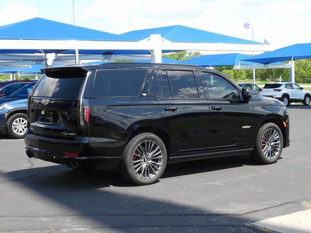 Used 2023 Cadillac Escalade V w/ LPO, Floor Liner Package AWD/4WD image 38