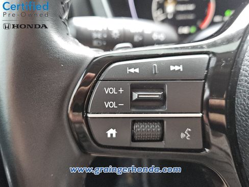 Certified 2023 Honda Pilot Touring image 19