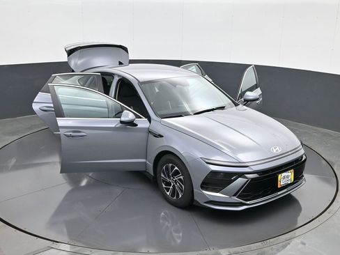 New 2026 Hyundai Sonata Blue FWD image 29