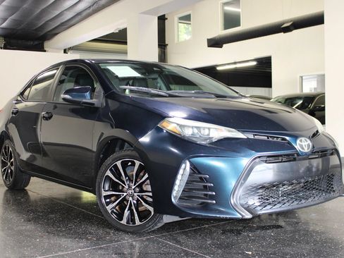 Used 2017 Toyota Corolla SE FWD image 17