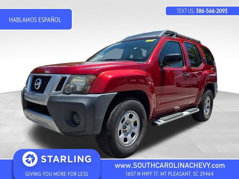 Used 2015 Nissan Xterra X RWD image 1