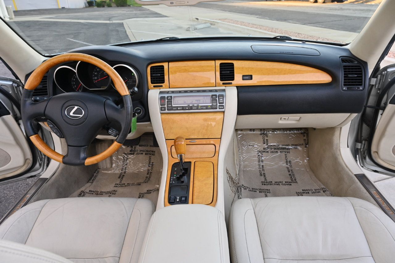 Used 2002 Lexus SC 430 Convertible RWD image 12