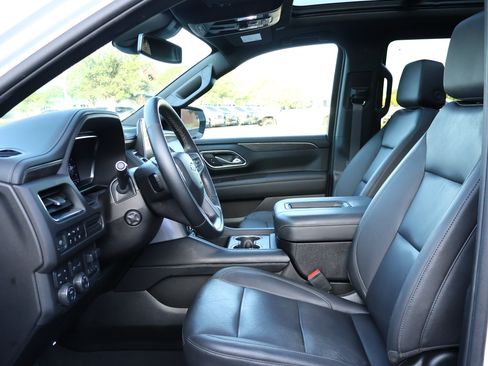 Used 2023 Chevrolet Tahoe Z71 w/ Z71 Off-Road Package AWD/4WD image 11