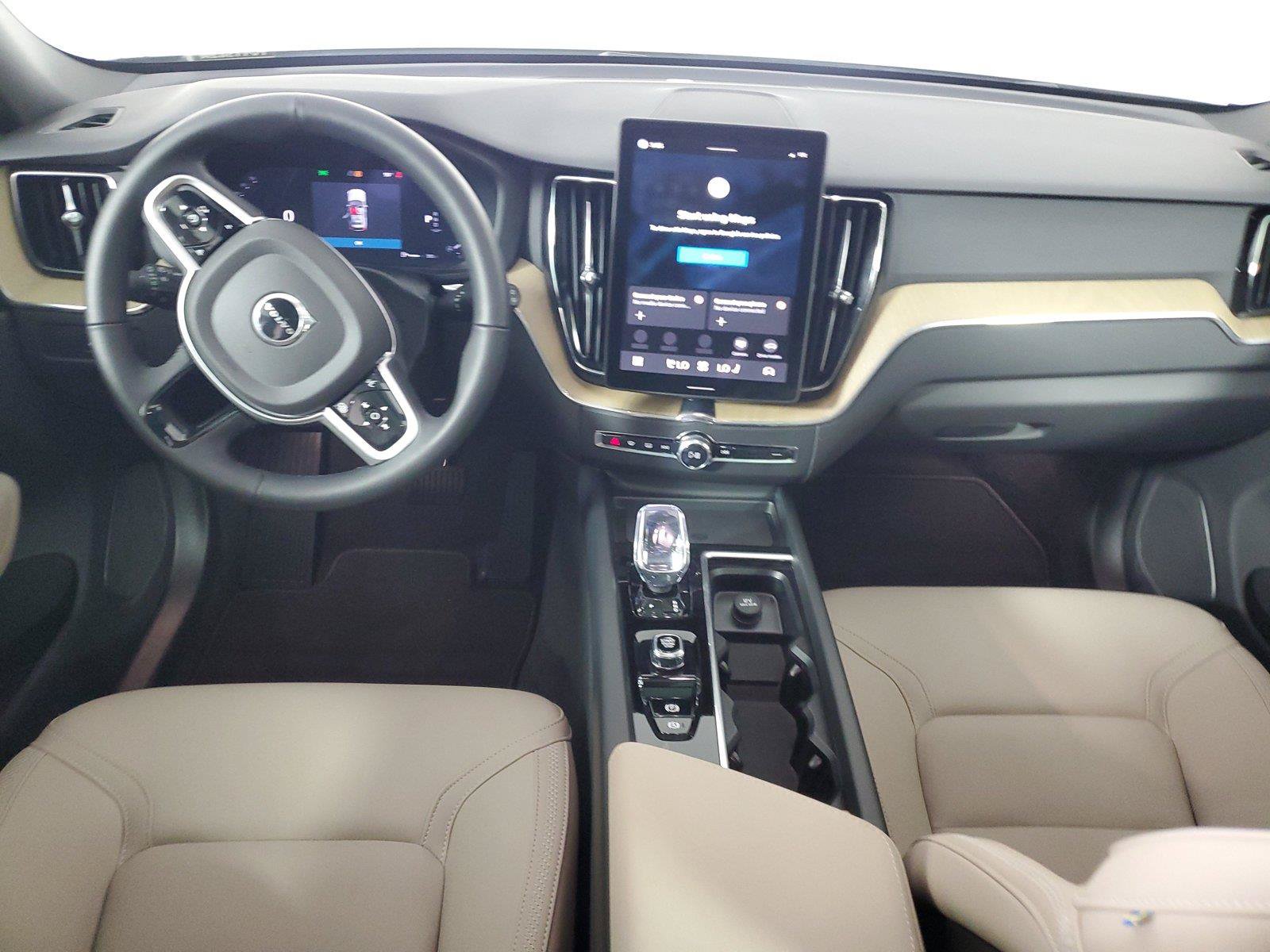 Certified 2026 Volvo XC60 B5 Core AWD/4WD image 15
