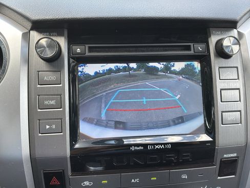 Used 2016 Toyota Tundra SR5 w/ SR5 Upgrade Package RWD image 25