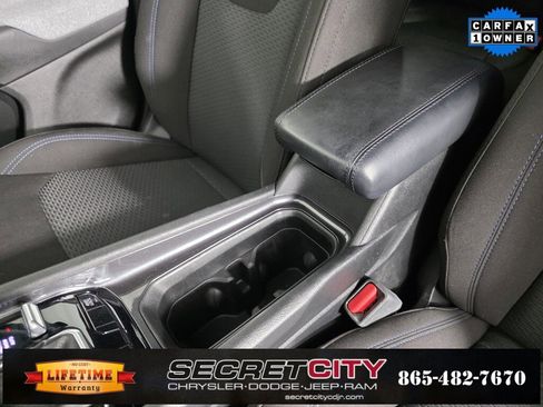 Used 2023 Jeep Compass Sport image 25