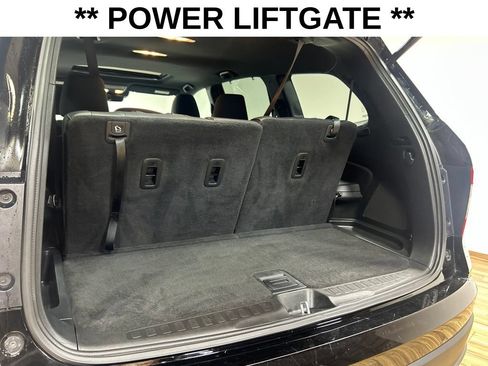 Used 2022 Honda Pilot TrailSport image 11