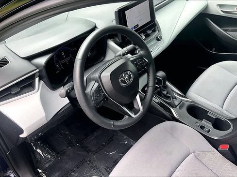Used 2026 Toyota Corolla SE FWD image 18