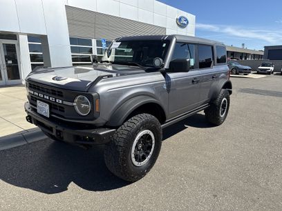 Used 2022 Ford Bronco Black Diamond w/ Sasquatch Package