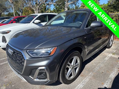 Used 2023 Audi Q5 e Premium Plus w/ Premium Plus Package image 1