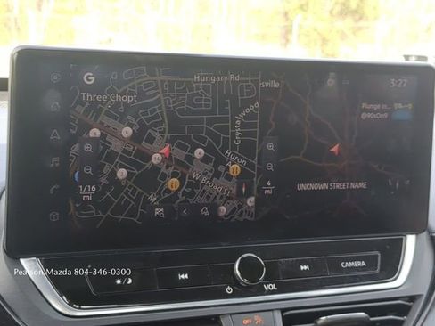 Used 2023 Nissan Altima 2.5 SR w/ SR Premium Package image 22