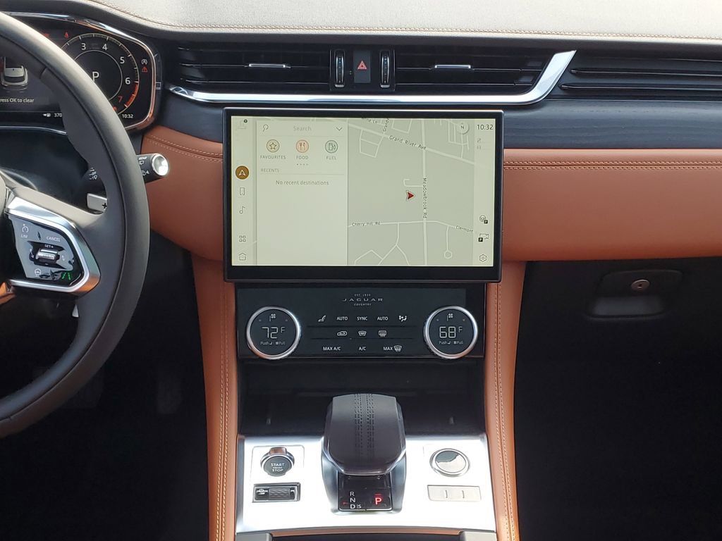 New 2026 Jaguar F-PACE R-Dynamic S AWD/4WD image 29