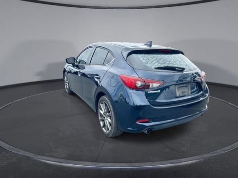 Used 2018 MAZDA MAZDA3 Touring FWD image 7