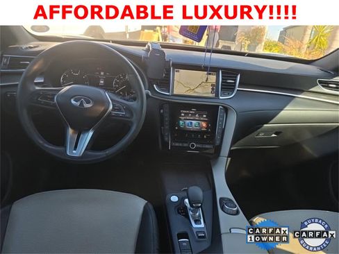 Certified 2023 INFINITI QX55 Essential image 11