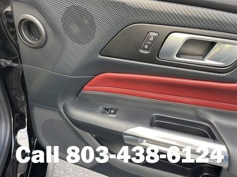 Used 2024 Ford Mustang Premium image 17