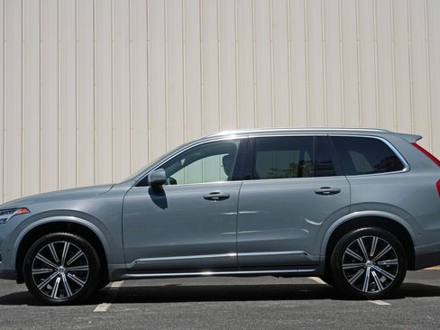 Used 2023 Volvo XC90 B6 Plus w/ Protection Package Premier AWD/4WD image 9