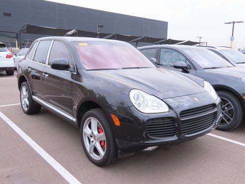 Used 2004 Porsche Cayenne Turbo AWD/4WD image 1