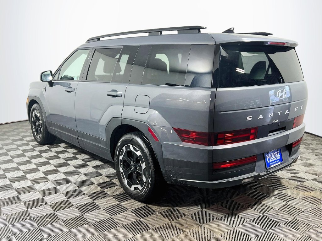 Used 2025 Hyundai Santa Fe SEL AWD/4WD image 5