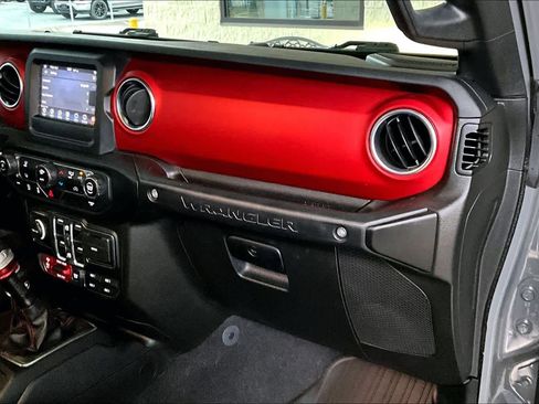 Used 2020 Jeep Wrangler Unlimited Rubicon w/ LED Lighting Group image 17