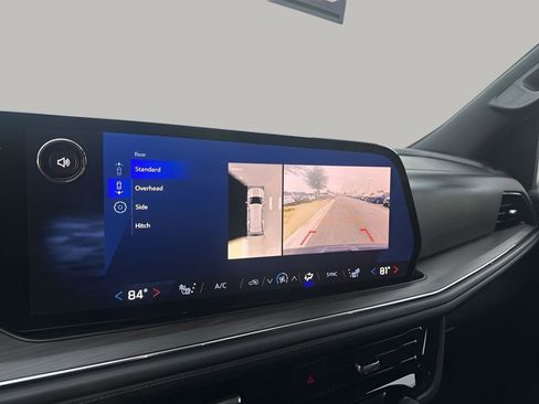 Used 2025 Chevrolet Tahoe Z71 image 39