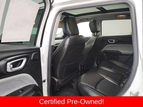 Certified 2022 Jeep Compass Latitude w/ Sun and Sound Group AWD/4WD image 24