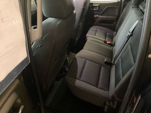 Used 2017 GMC Sierra 1500 SLE w/ SLE Value Package AWD/4WD image 16