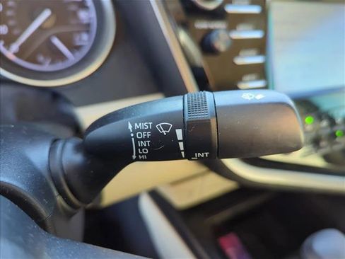 Used 2018 Toyota Camry LE w/ Convenience Package image 16