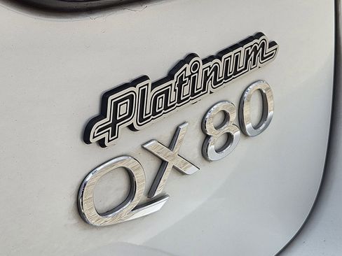 Used 2019 INFINITI QX80 Luxe w/ Proassist Package AWD/4WD image 15