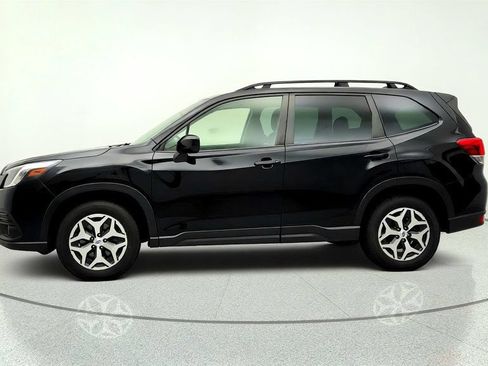 Used 2022 Subaru Forester Premium AWD/4WD image 8
