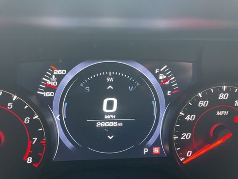 Used 2021 Chevrolet Camaro LT w/ RS Package image 21