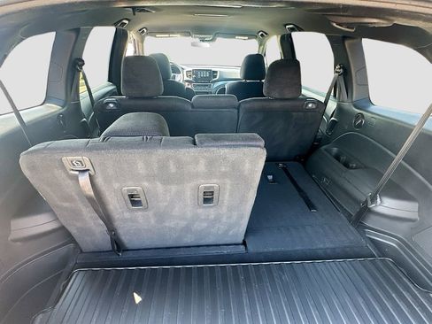 Used 2022 Honda Pilot Sport image 30
