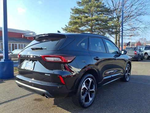 Used 2024 Ford Escape ST-Line Select w/ Tech Pack #2 image 6