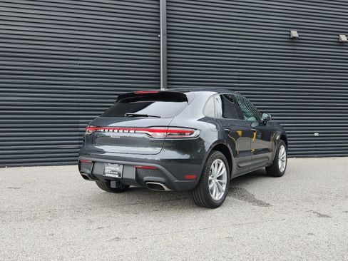 New 2025 Porsche Macan image 7