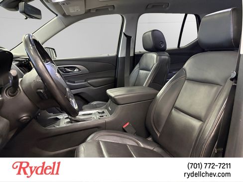 Used 2018 Chevrolet Traverse Premier AWD/4WD image 5