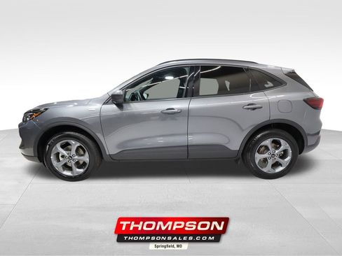 Used 2025 Ford Escape ST-Line image 1