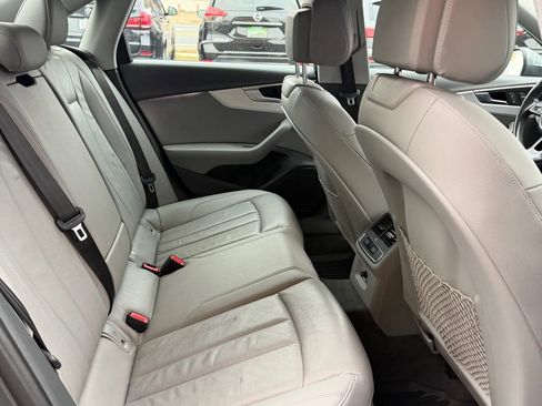 Used 2018 Audi A4 2.0T Premium image 11