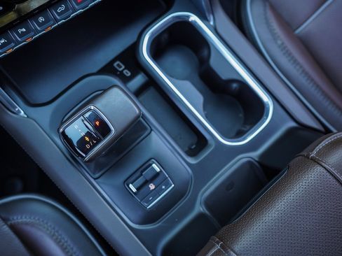 Used 2024 GMC Sierra 1500 Denali w/ Denali Reserve Package image 35