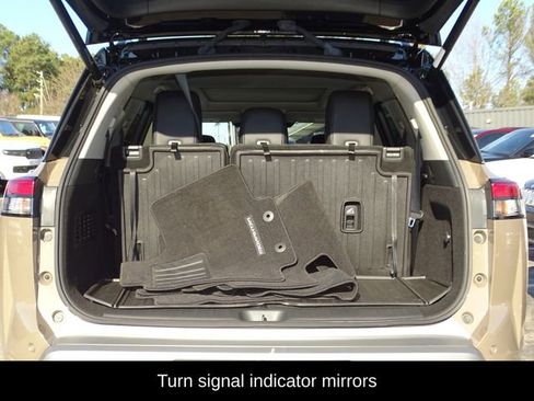 Used 2023 Nissan Pathfinder Platinum w/ Lighting Package (N93) image 14