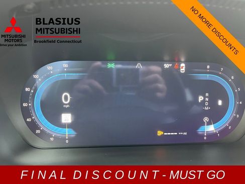 Used 2025 Volvo V60 B5 Cross Country Plus image 19