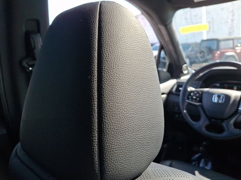 Used 2021 Honda Passport Elite image 9